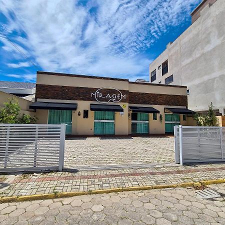 Appartamento Miragem De Bombinhas Duo Esterno foto